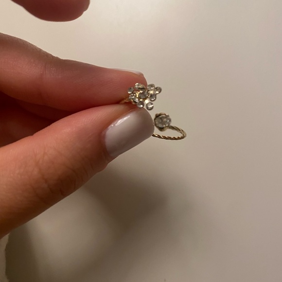 Ring - Picture 2 of 2